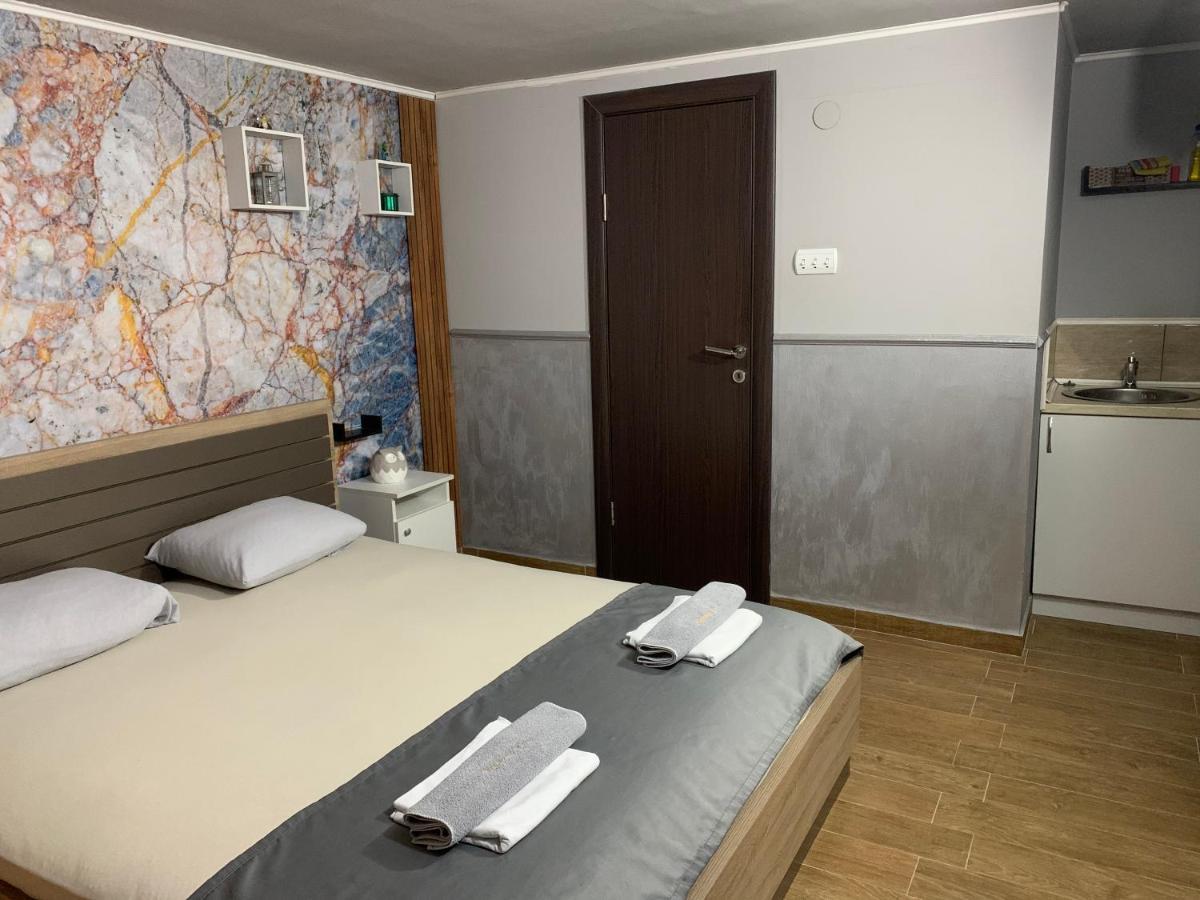 Apartman Daca Podgorica Exteriér fotografie