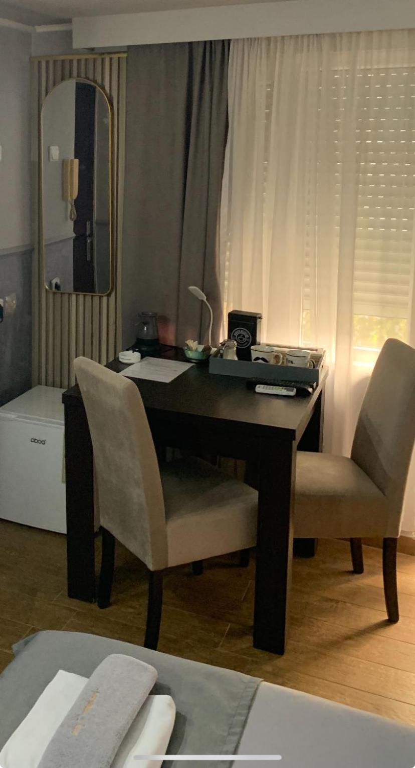 Apartman Daca Podgorica Exteriér fotografie