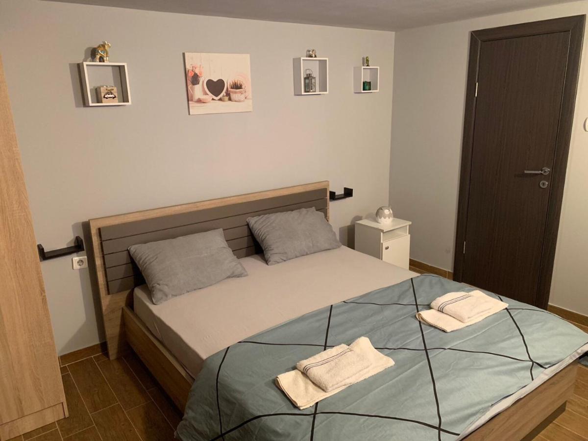 Apartman Daca Podgorica Exteriér fotografie